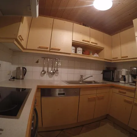 Jetzbach Apartament *